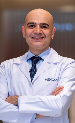 الدكتور بابك طبنده