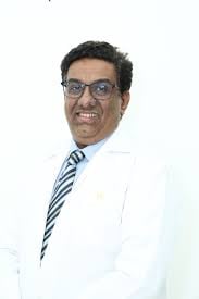 الدكتور نيناد كاتدار