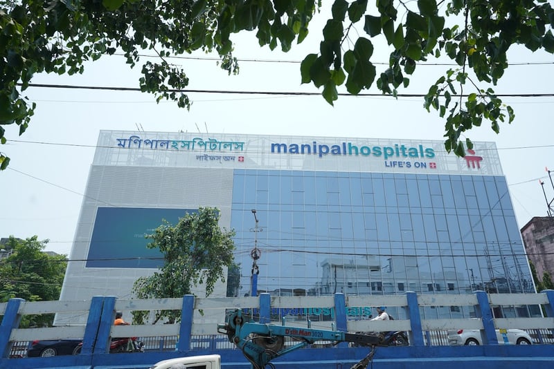 Manipal Hospital, Dhakuria