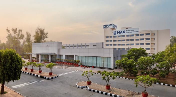 Max Smart Super Speciality Hospital, Saket, New Delhi - Image 3