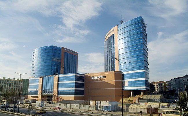 Medical Park Bahcelievler Hospital - Image 2