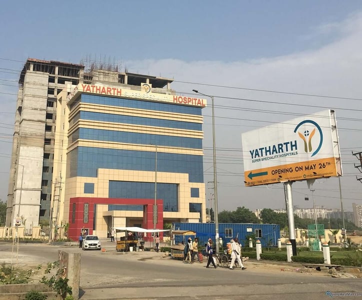 Yatharth Super Specialty Hospital Noida Extension